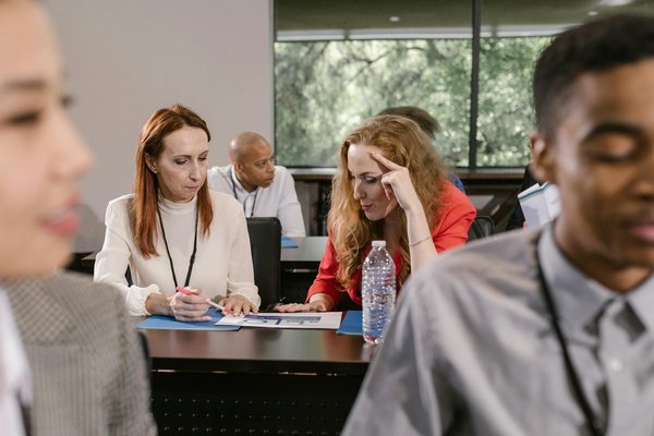 Trouvez un expert en droit du travail près de chez vous à versailles
