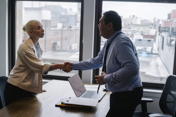 Comment accompagner vos talents étrangers dans leur installation ?