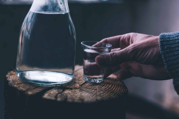 Comment choisir et prendre soin d’une fontaine à eau réfrigérée